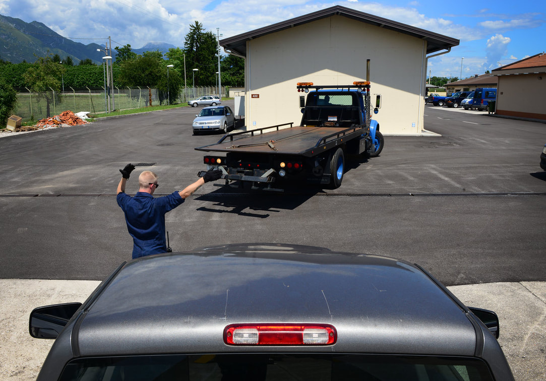 an image of towing service in Thornton